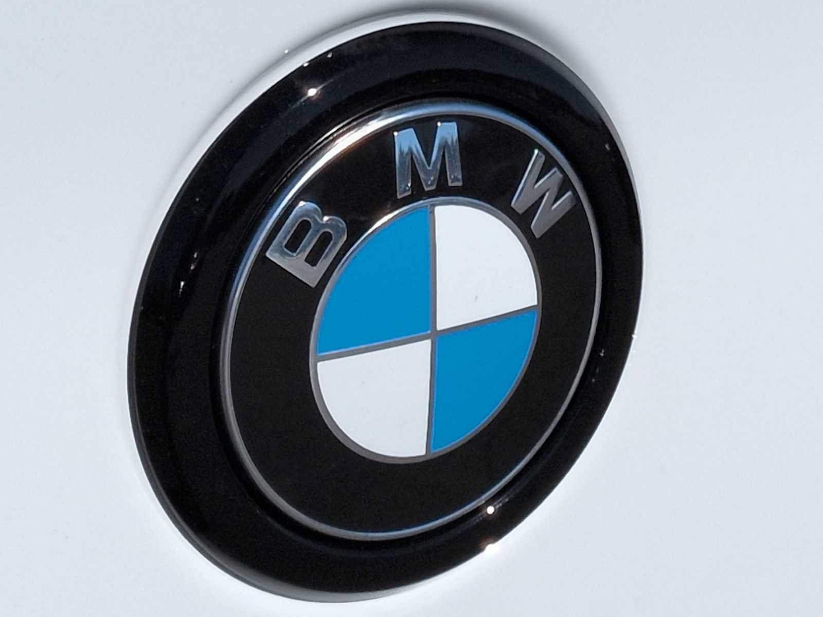 Used 2026 BMW X2 xDrive28i w/ Technology Package AWD/4WD image 12