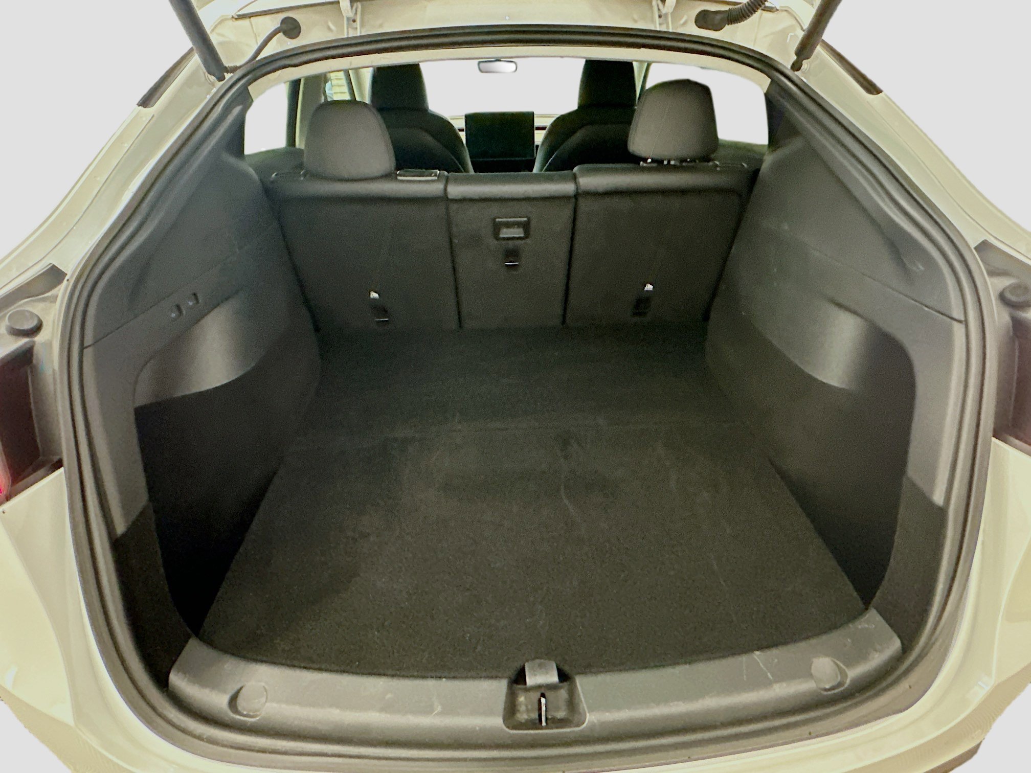 Used 2021 Tesla Model Y Long Range image 31