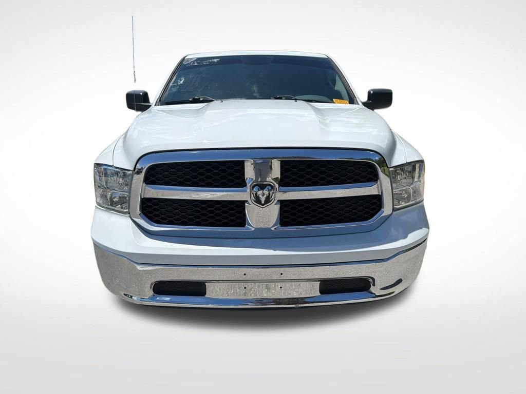 Used 2019 RAM 1500 Classic SLT RWD image 2