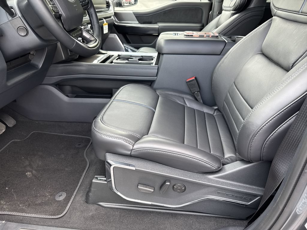 New 2026 Ford F350 Platinum AWD/4WD image 8