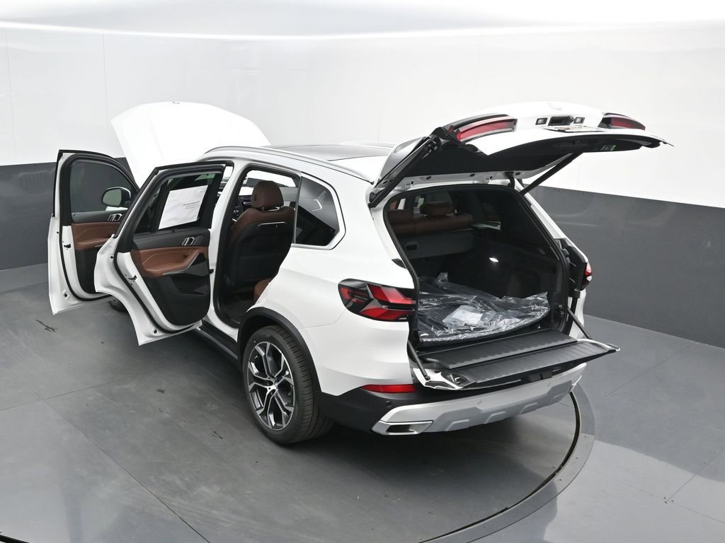 New 2026 BMW X5 xDrive40i AWD/4WD image 60