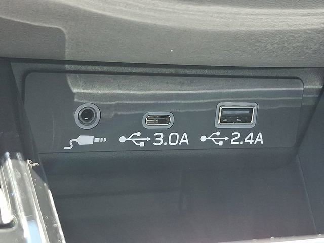 Certified 2025 Subaru Legacy Premium AWD/4WD image 22