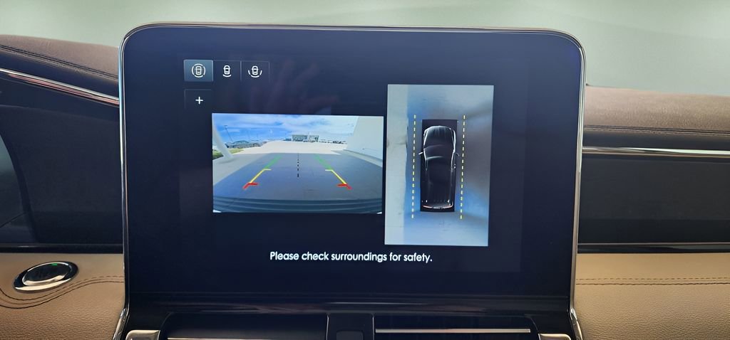 Used 2020 Lincoln Navigator Reserve w/ Luxury Package image 40