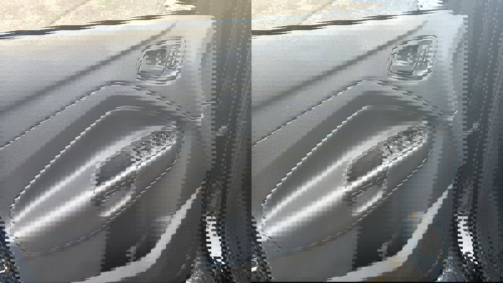 Used 2017 Ford Escape S FWD image 14