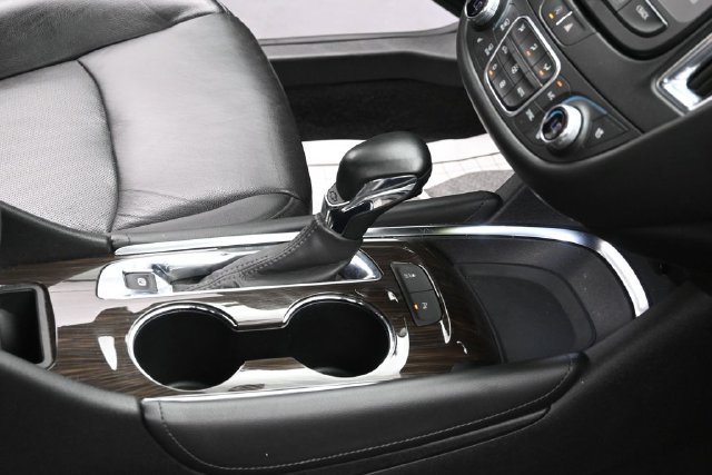 Used 2024 Chevrolet Malibu LT FWD image 37