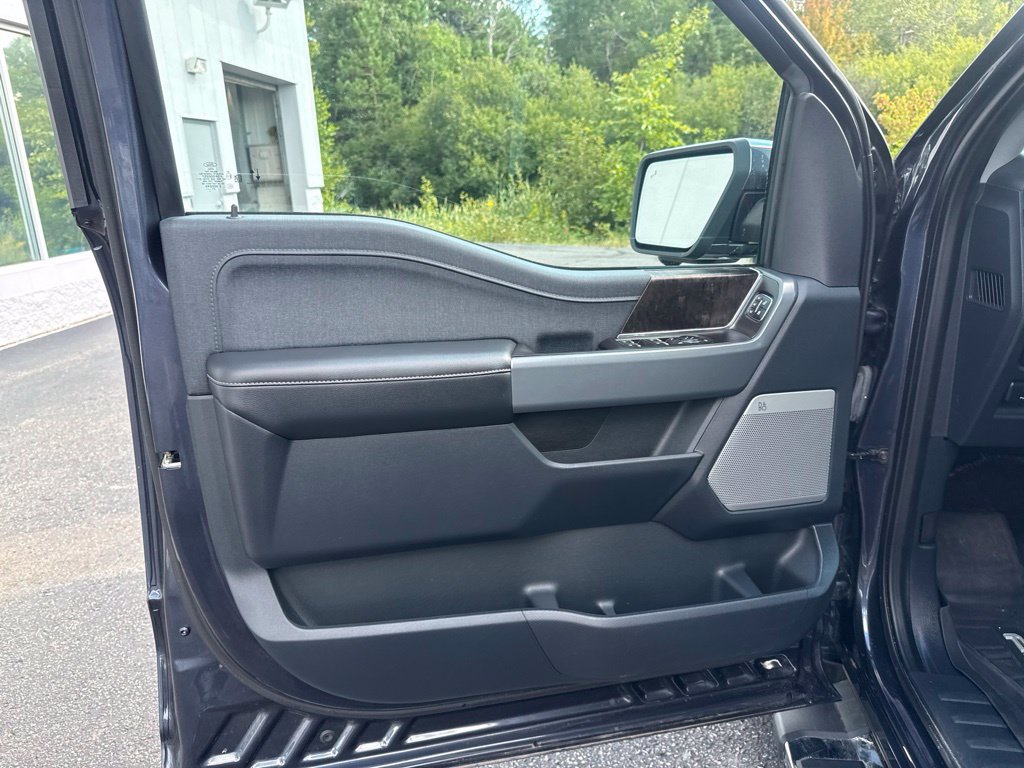 Used 2021 Ford F150 Lariat w/ Equipment Group 502A High AWD/4WD image 12