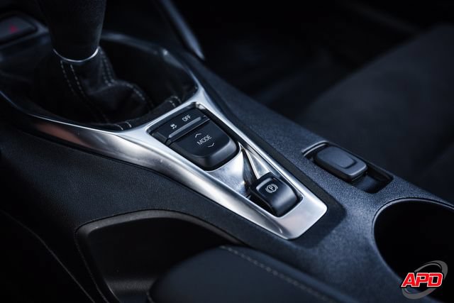 Used 2020 Chevrolet Camaro SS RWD image 23
