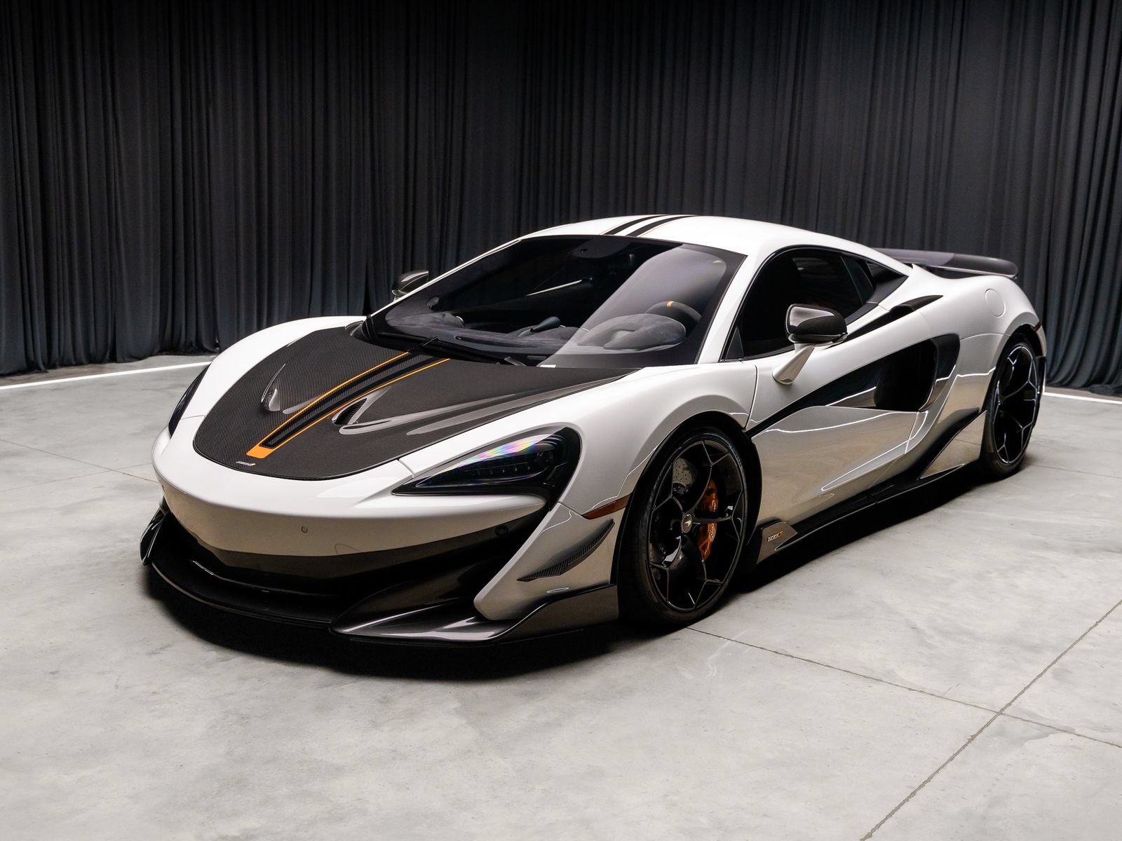 Used 2019 McLaren 600LT RWD image 27