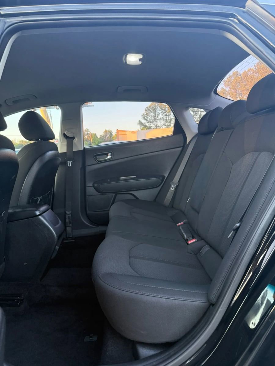 Used 2018 Kia Optima LX image 13