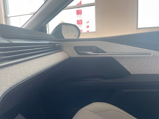 Certified 2025 Toyota Camry XLE image 30