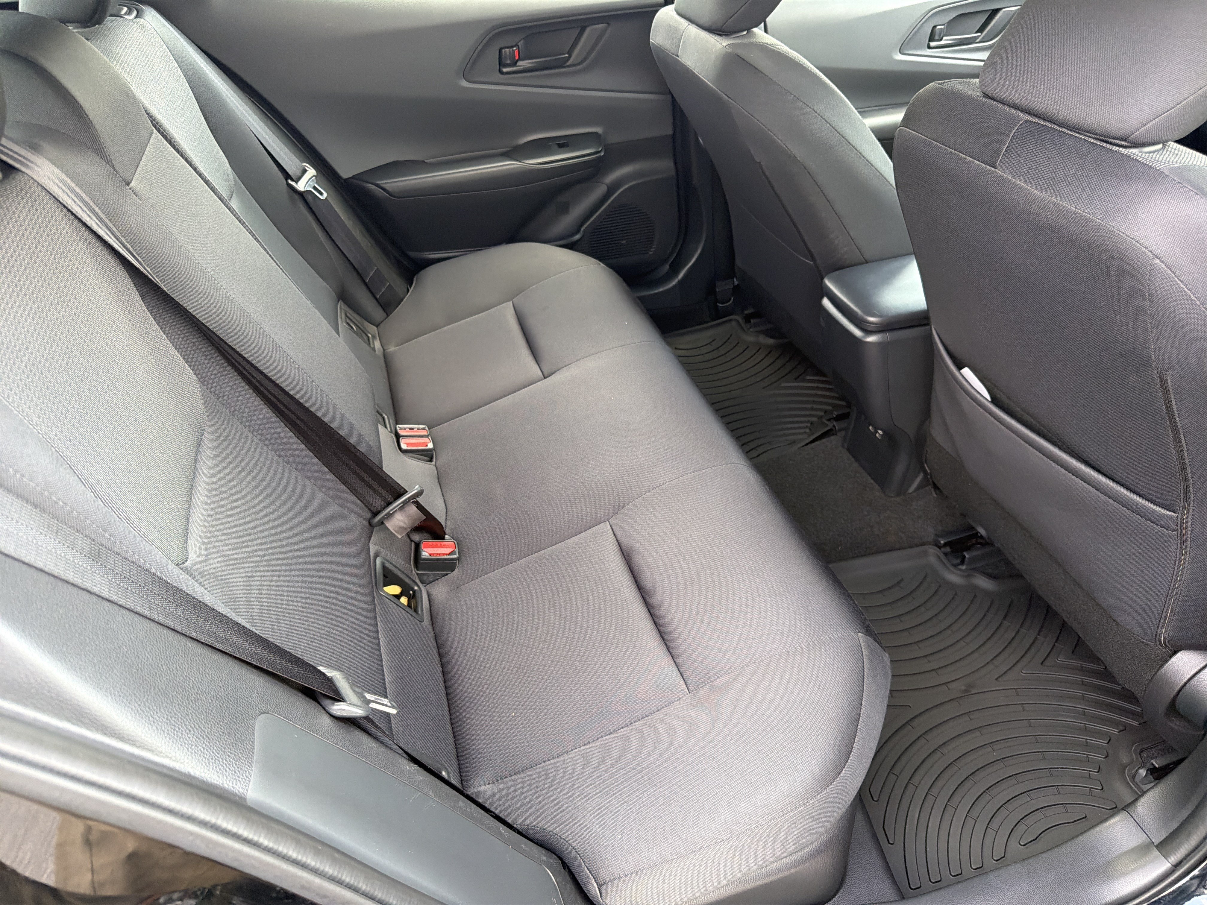 Certified 2025 Toyota Prius LE AWD/4WD image 26