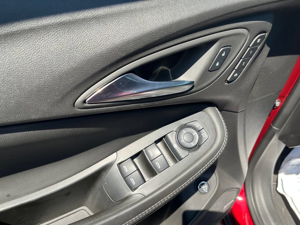 Used 2024 Buick Encore GX Avenir w/ Avenir Technology Package FWD image 10