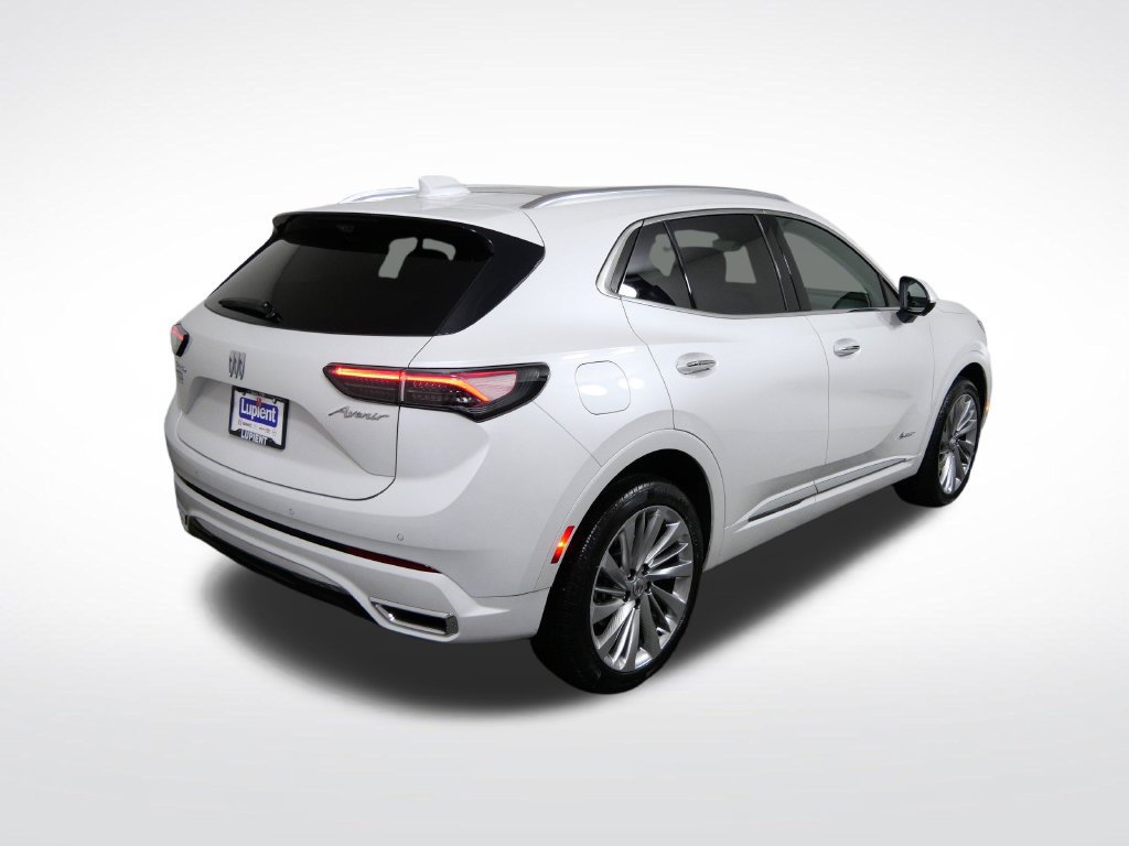 Used 2025 Buick Envision Avenir AWD/4WD image 3