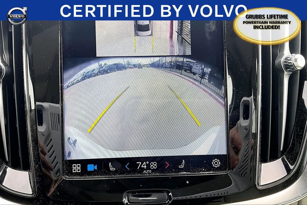 Used 2025 Volvo S60 T8 Plus image 30