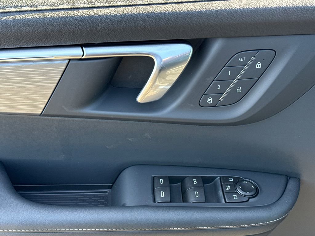 New 2026 Buick Enclave Preferred w/ Power Package image 17