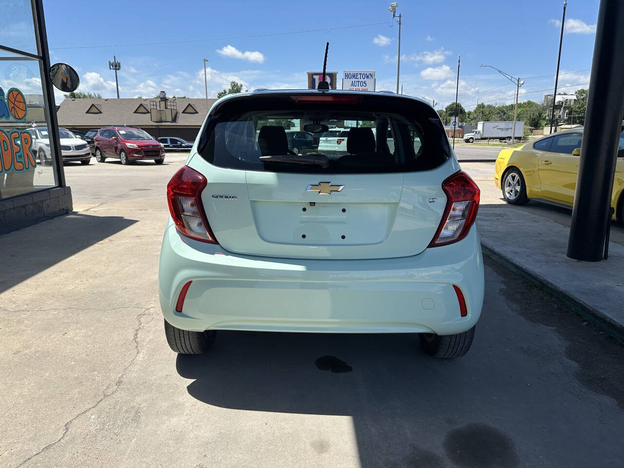 Used 2018 Chevrolet Spark LT FWD image 7