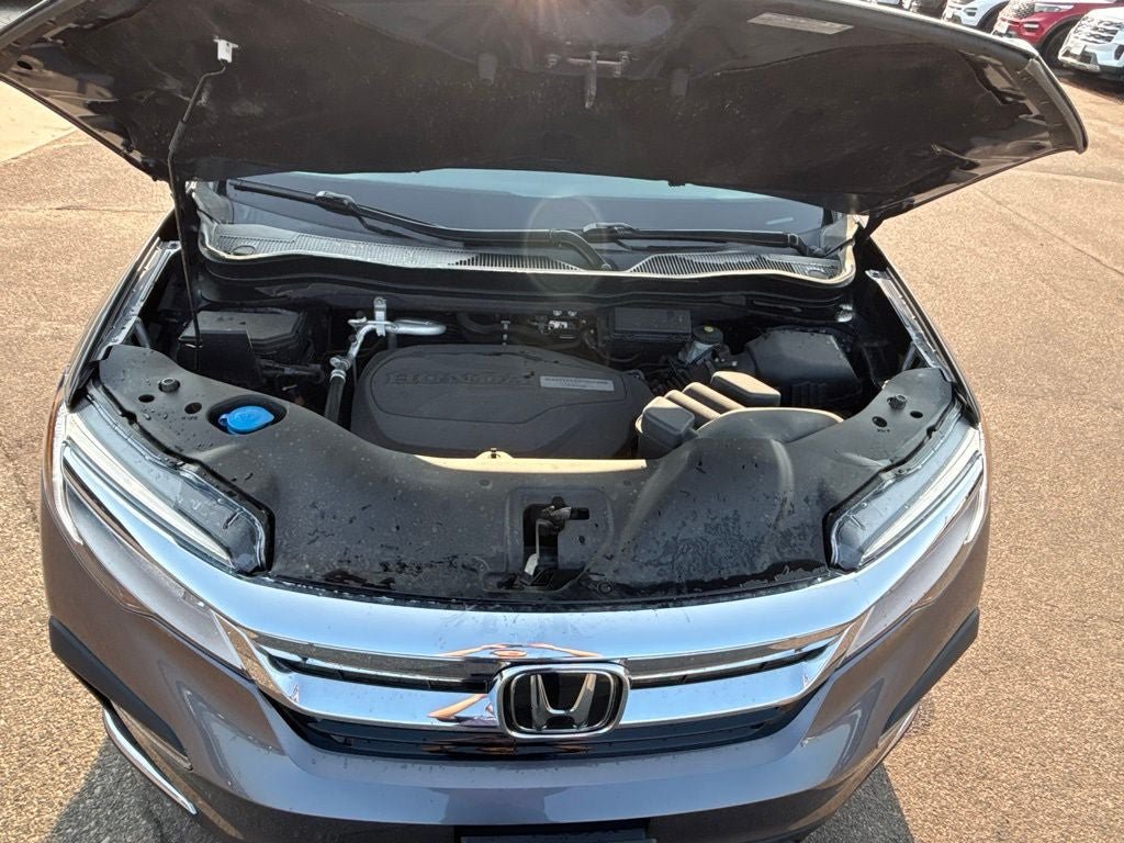 Used 2019 Honda Pilot Elite image 43