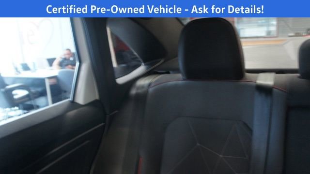 Used 2024 Volkswagen Jetta GLI 40th Anniversary Edition image 33