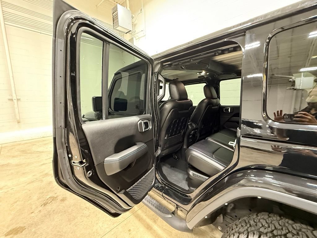 Used 2023 Jeep Wrangler Unlimited Rubicon 4xe w/ Steel Bumper Group AWD/4WD image 34