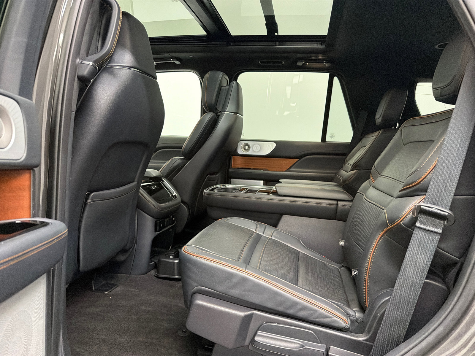 Used 2023 Lincoln Navigator Black Label AWD/4WD image 25