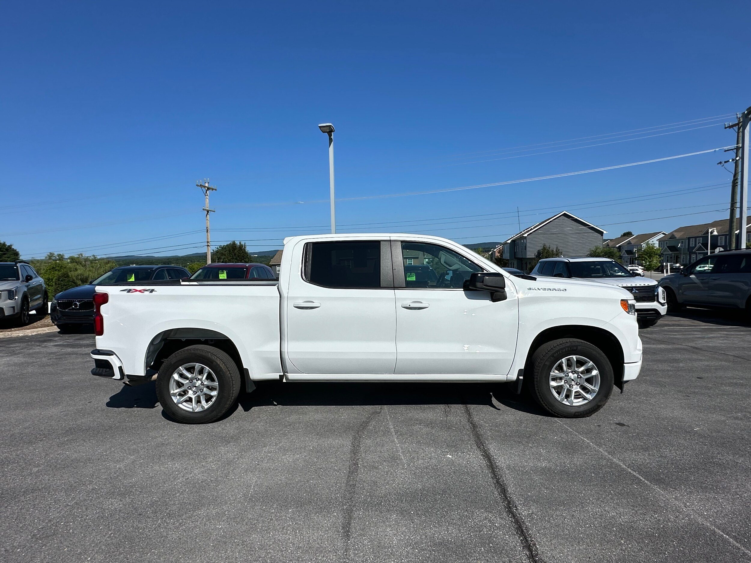 Used 2026 Chevrolet Silverado 1500 RST AWD/4WD image 4