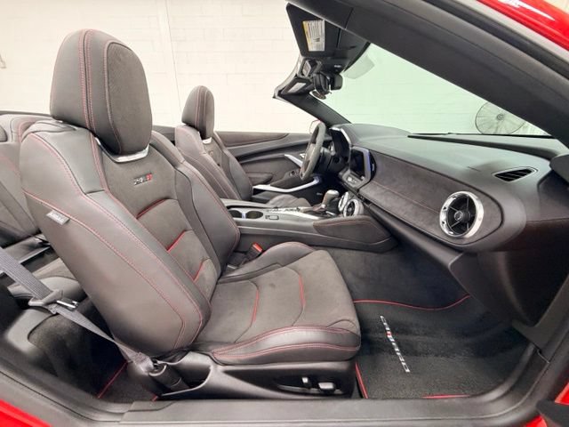 Certified 2023 Chevrolet Camaro ZL1 RWD image 26
