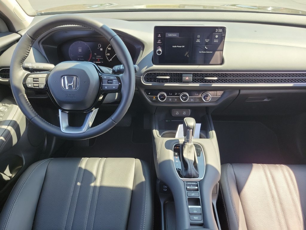 Used 2027 Honda HR-V EX-L image 10