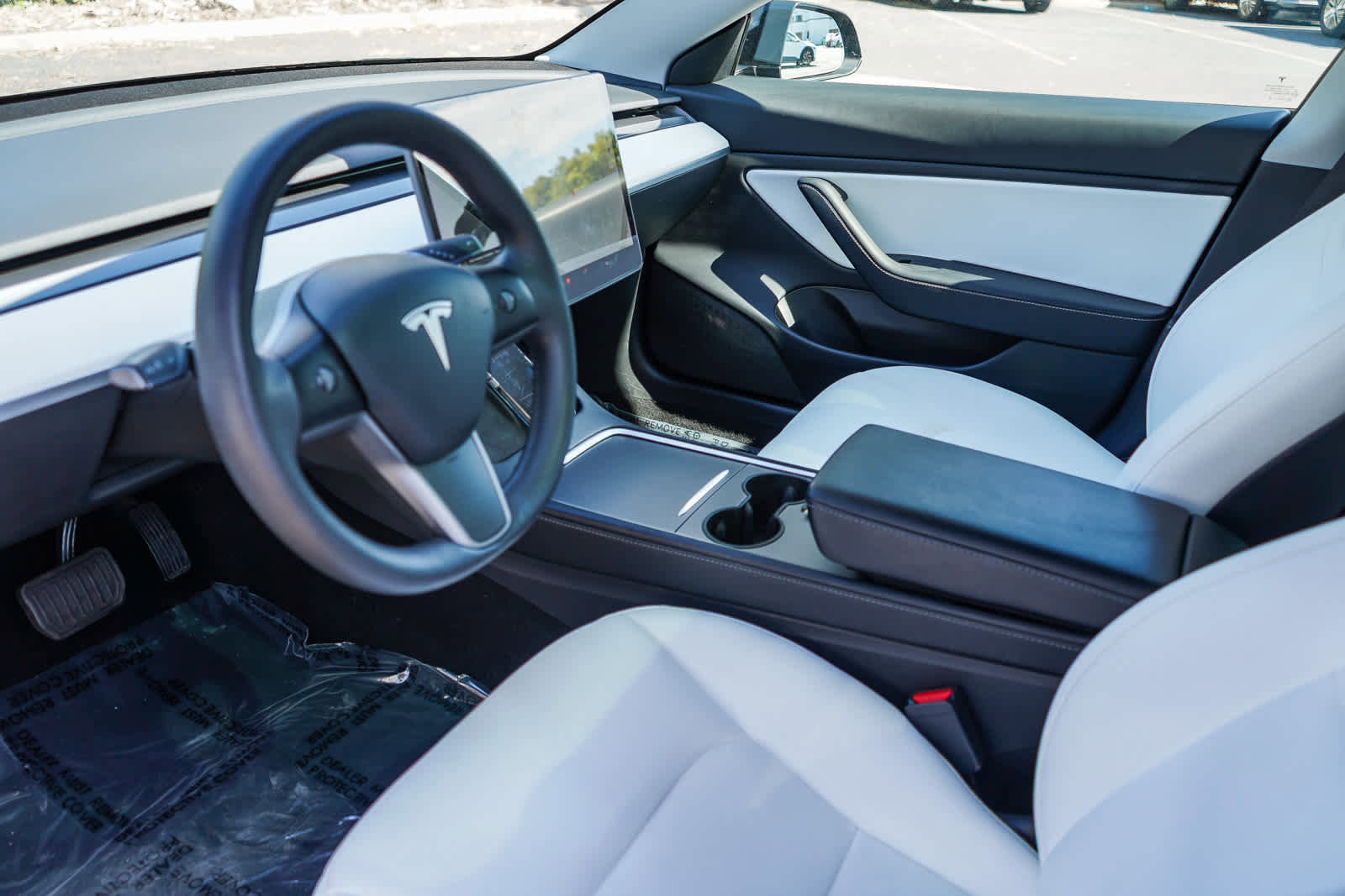 Used 2021 Tesla Model 3 Standard Range Plus RWD image 18