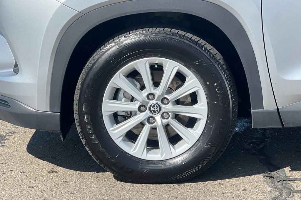 Certified 2025 Toyota Grand Highlander AWD image 27