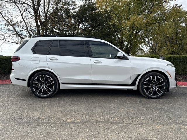 Certified 2023 BMW X7 xDrive40i w/ M Sport Package image 6