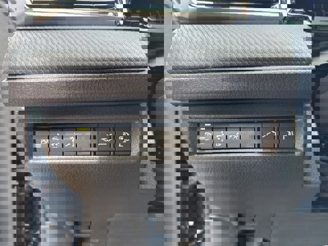 Used 2026 Toyota Camry SE w/ Convenience Package image 22