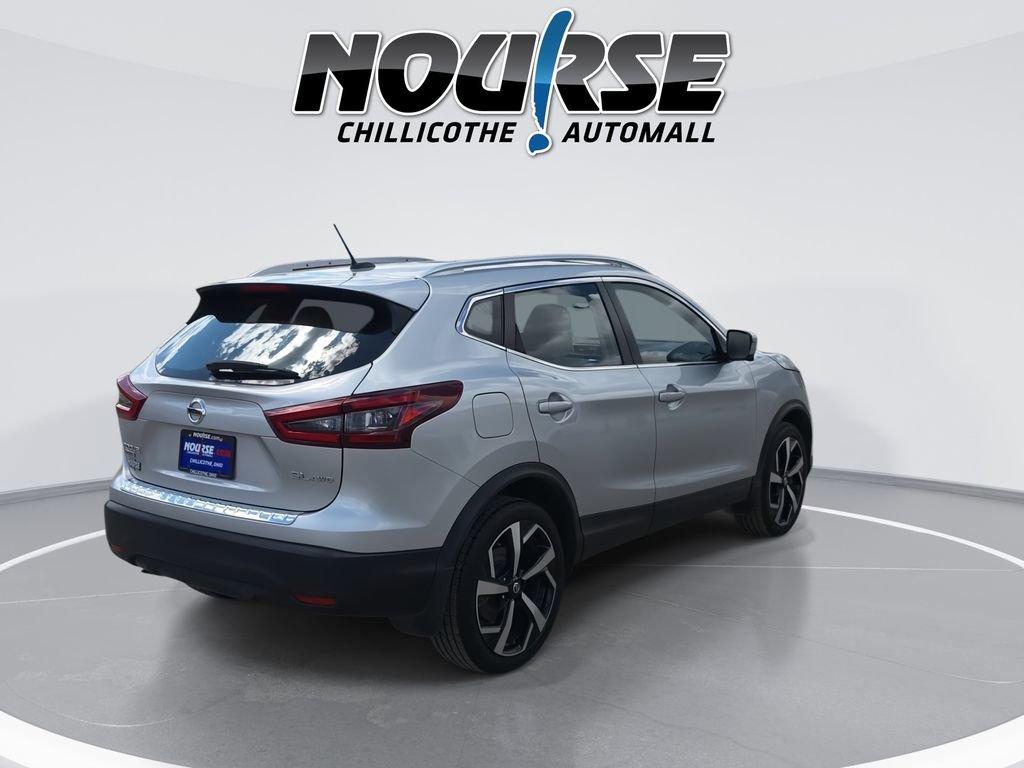 Used 2022 Nissan Rogue Sport SL w/ Premium Package image 8