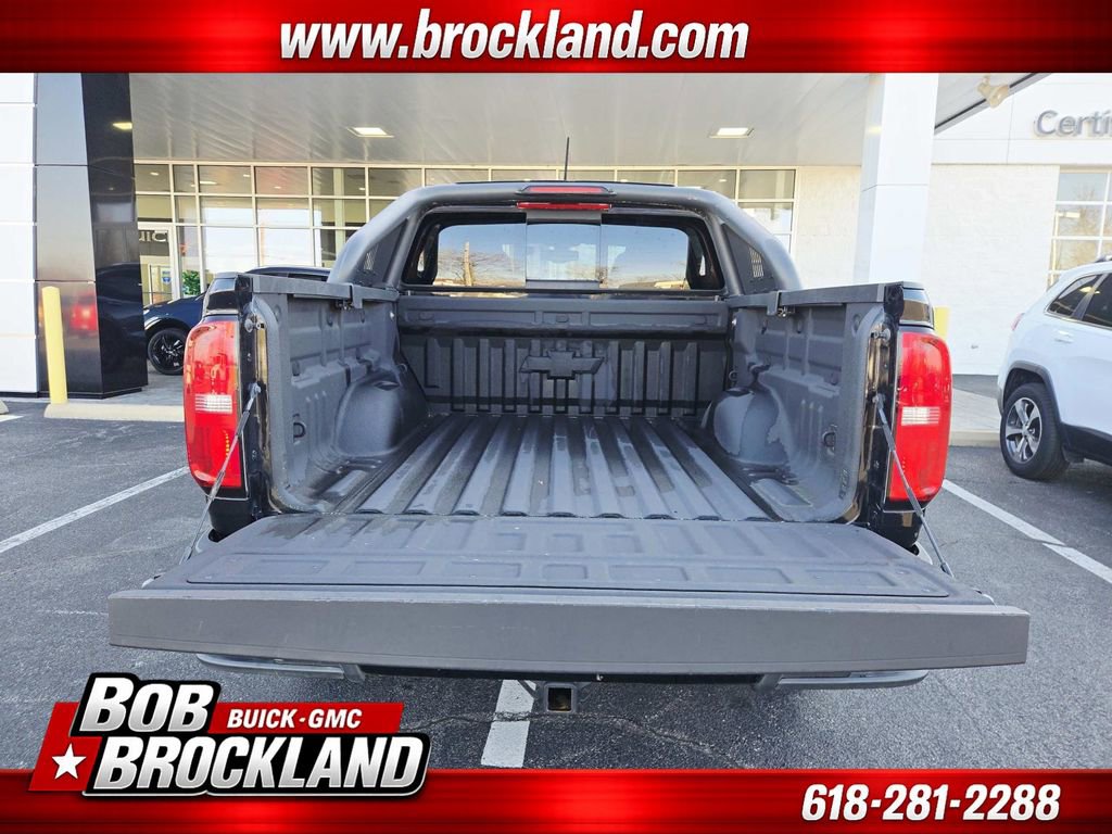 Used 2019 Chevrolet Colorado Z71 w/ Z71 Midnight Edition image 13