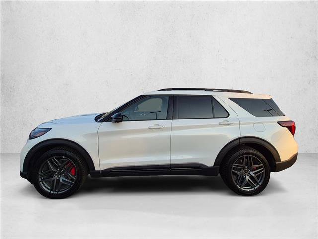Used 2025 Ford Explorer ST AWD/4WD image 9
