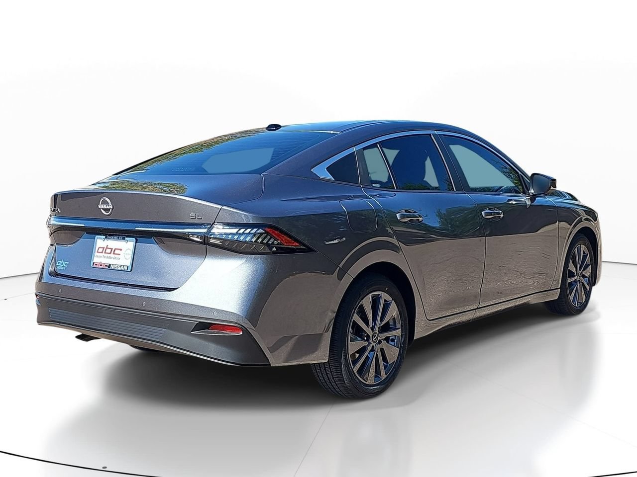 New 2026 Nissan Sentra SL w/ Floor Mat Package FWD image 5
