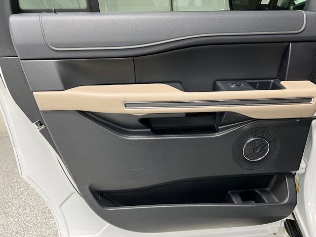 Used 2024 Ford Expedition Max XLT image 42