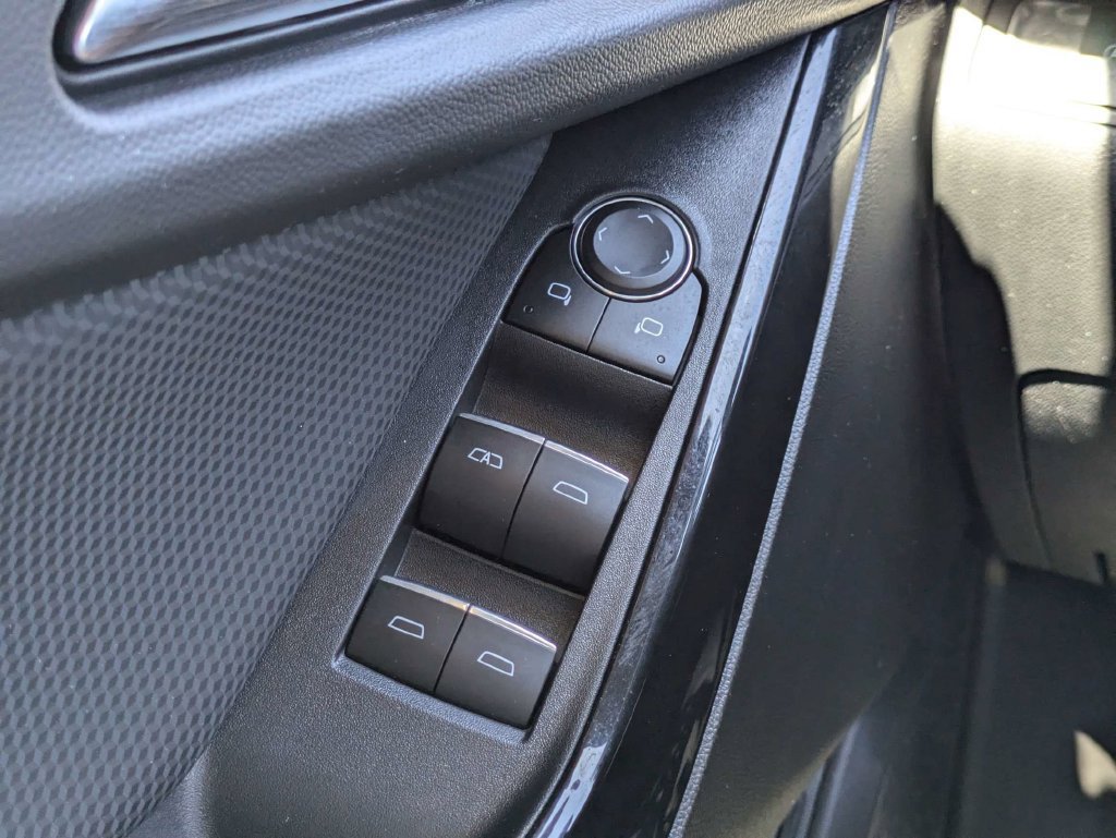 Used 2026 Chevrolet Equinox RS w/ Convenience Package III FWD image 26