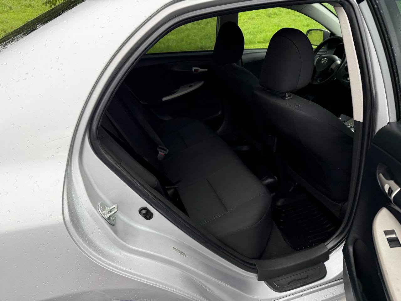 Used 2010 Toyota Corolla S FWD image 20