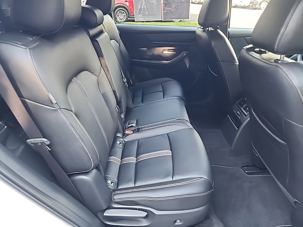 Certified 2024 MAZDA CX-90 3.3 Turbo w/ Select Package AWD/4WD image 30
