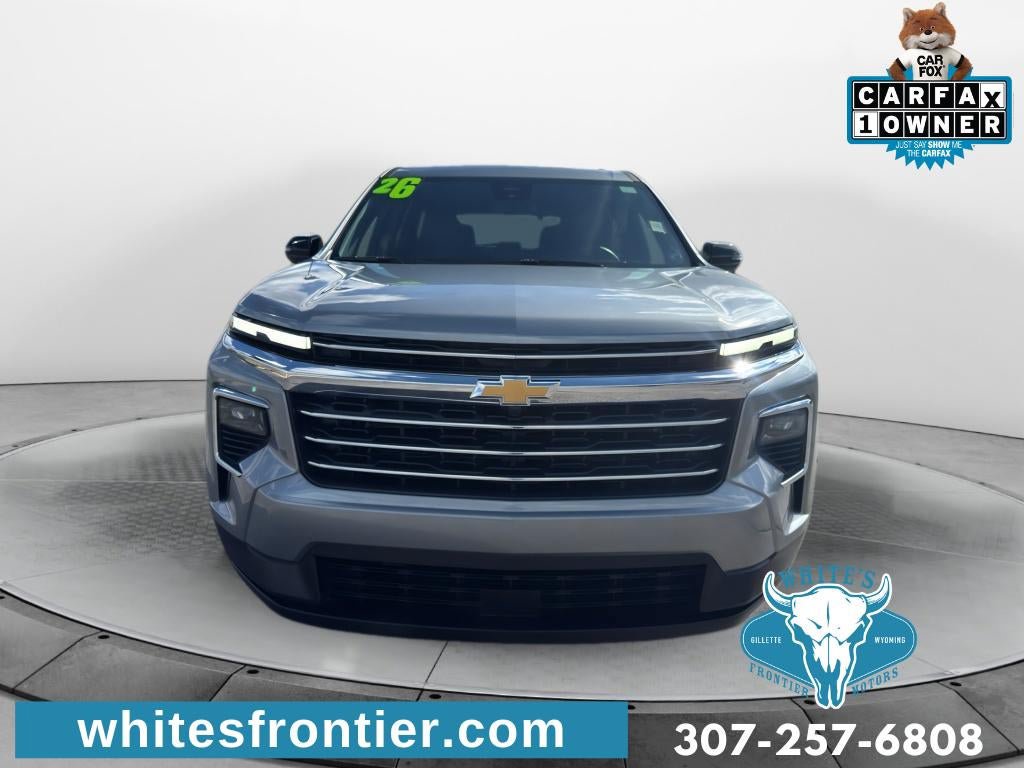 Used 2026 Chevrolet Traverse LT AWD/4WD image 2