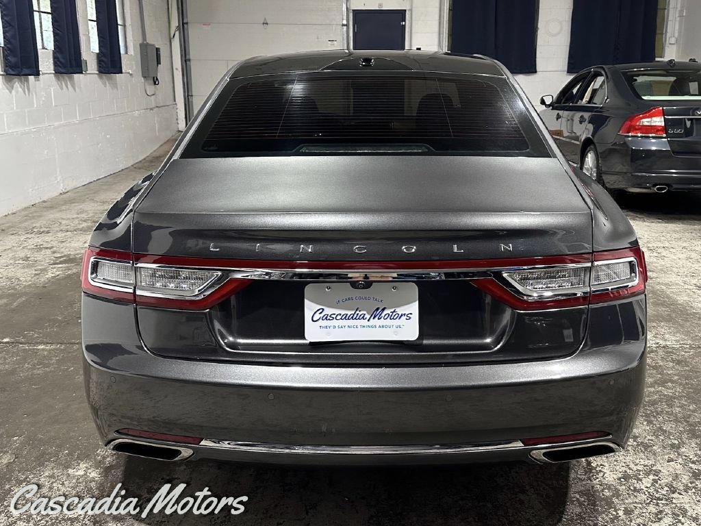 Used 2017 Lincoln Continental Reserve w/ Technology Package AWD/4WD image 6