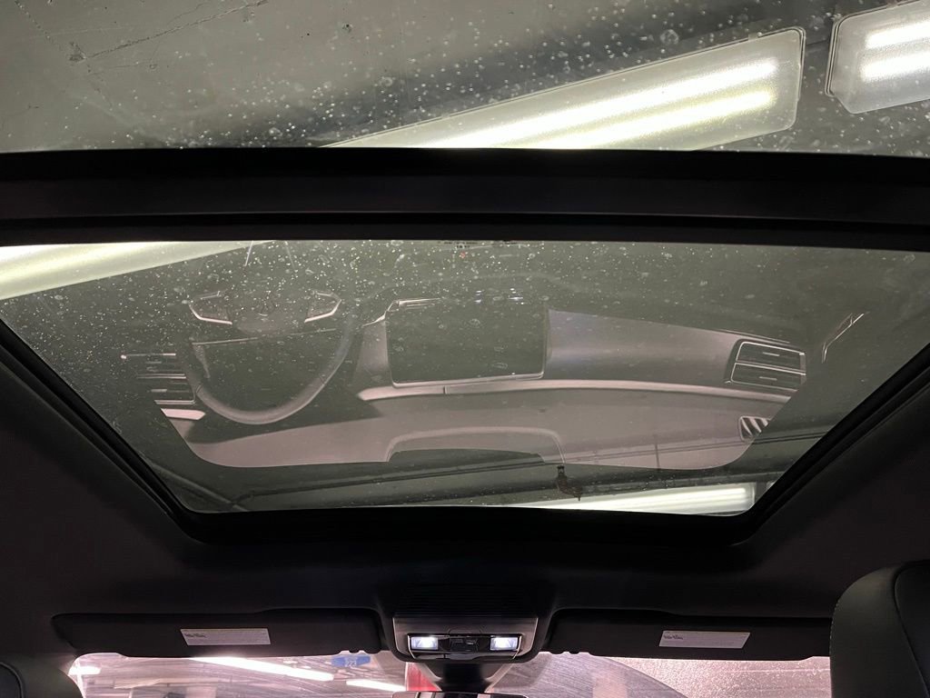 New 2026 Volkswagen Atlas Cross Sport SE image 10