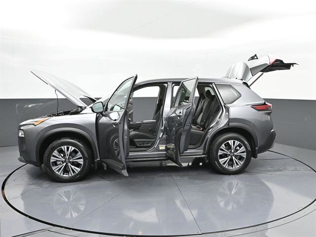 Used 2023 Nissan Rogue SV image 47