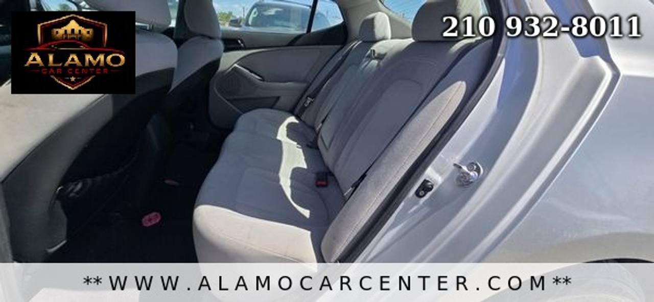 Used 2011 Kia Optima LX FWD image 27