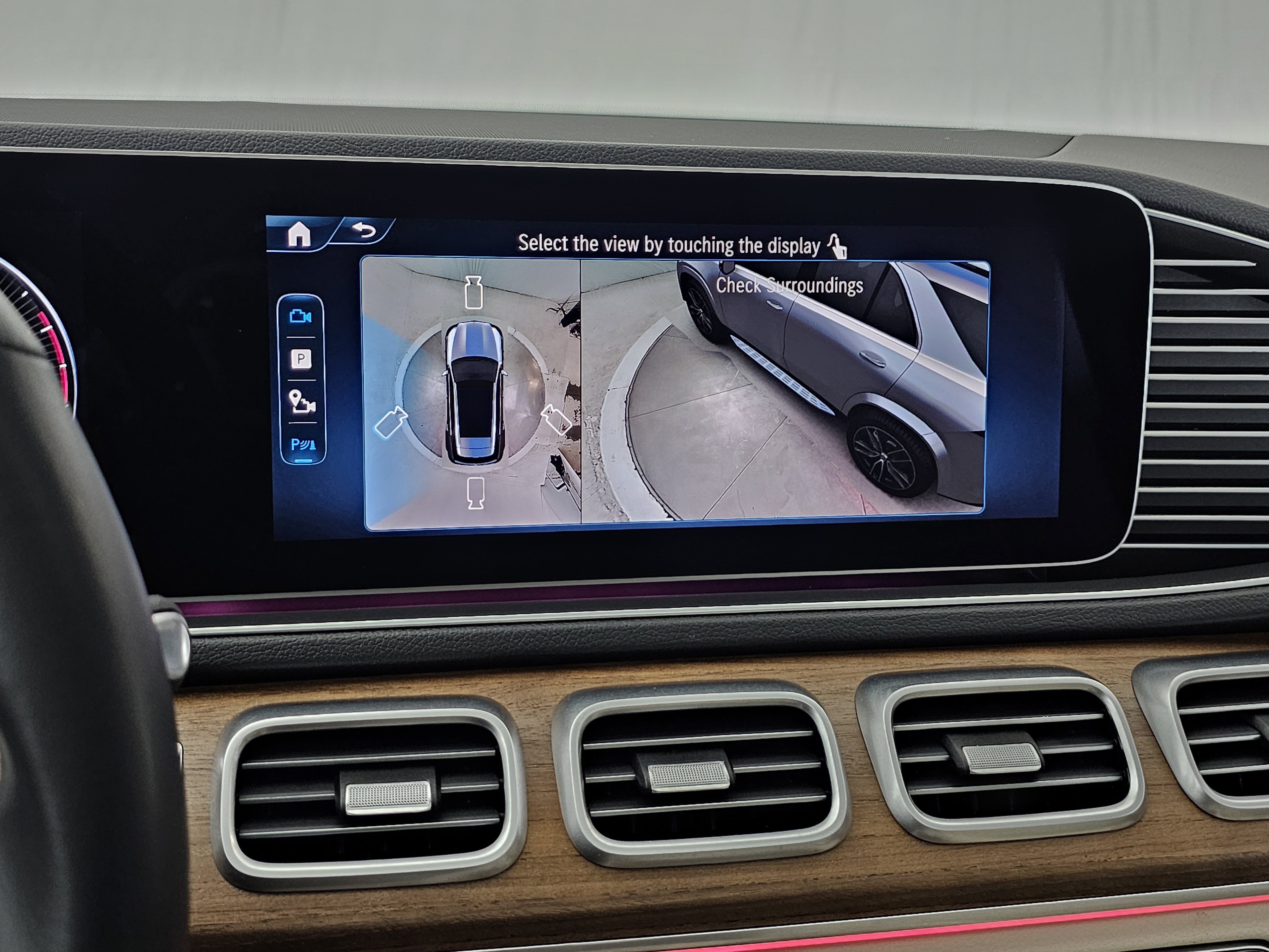 Used 2025 Mercedes-Benz GLE 450 4MATIC image 43