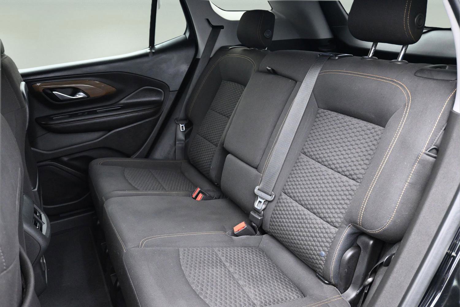 Used 2020 GMC Terrain SLE w/ Driver Convenience Package image 11