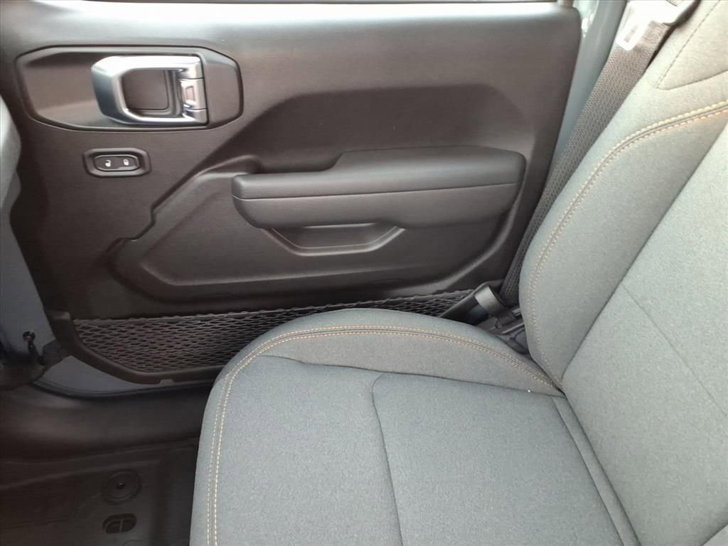 New 2026 Jeep Gladiator Sport image 31