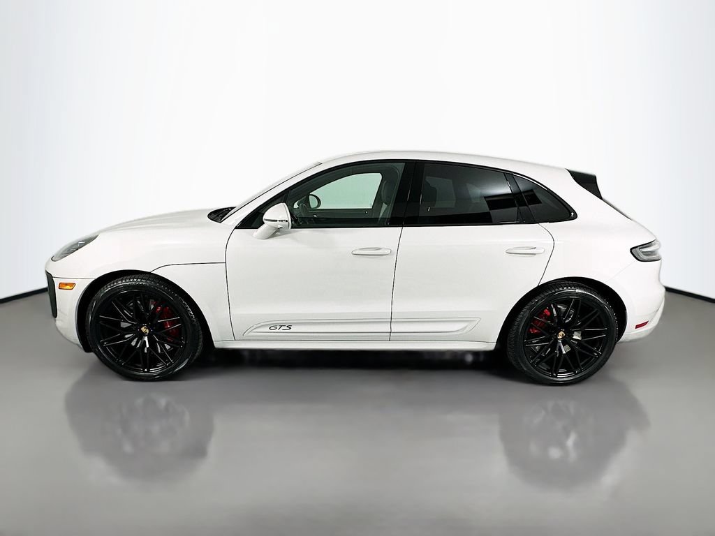 Certified 2024 Porsche Macan GTS AWD/4WD image 2