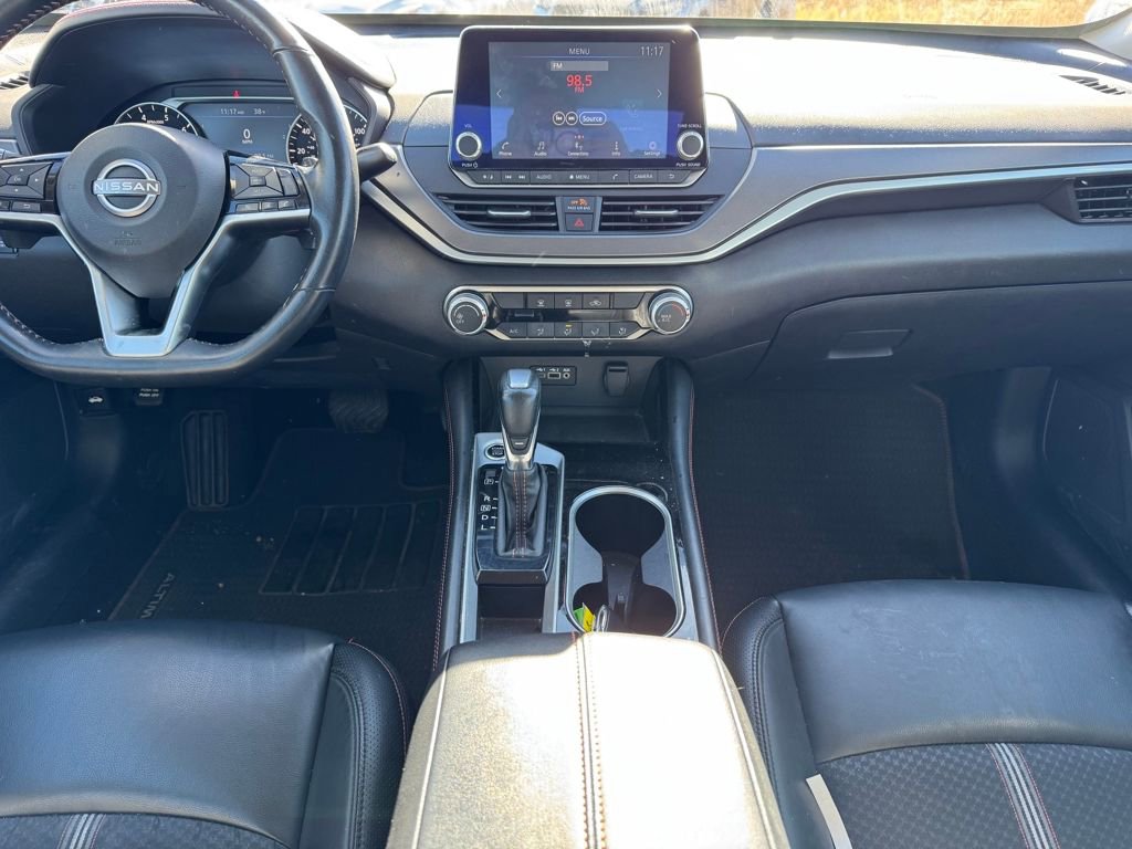 Used 2024 Nissan Altima 2.5 SR image 9