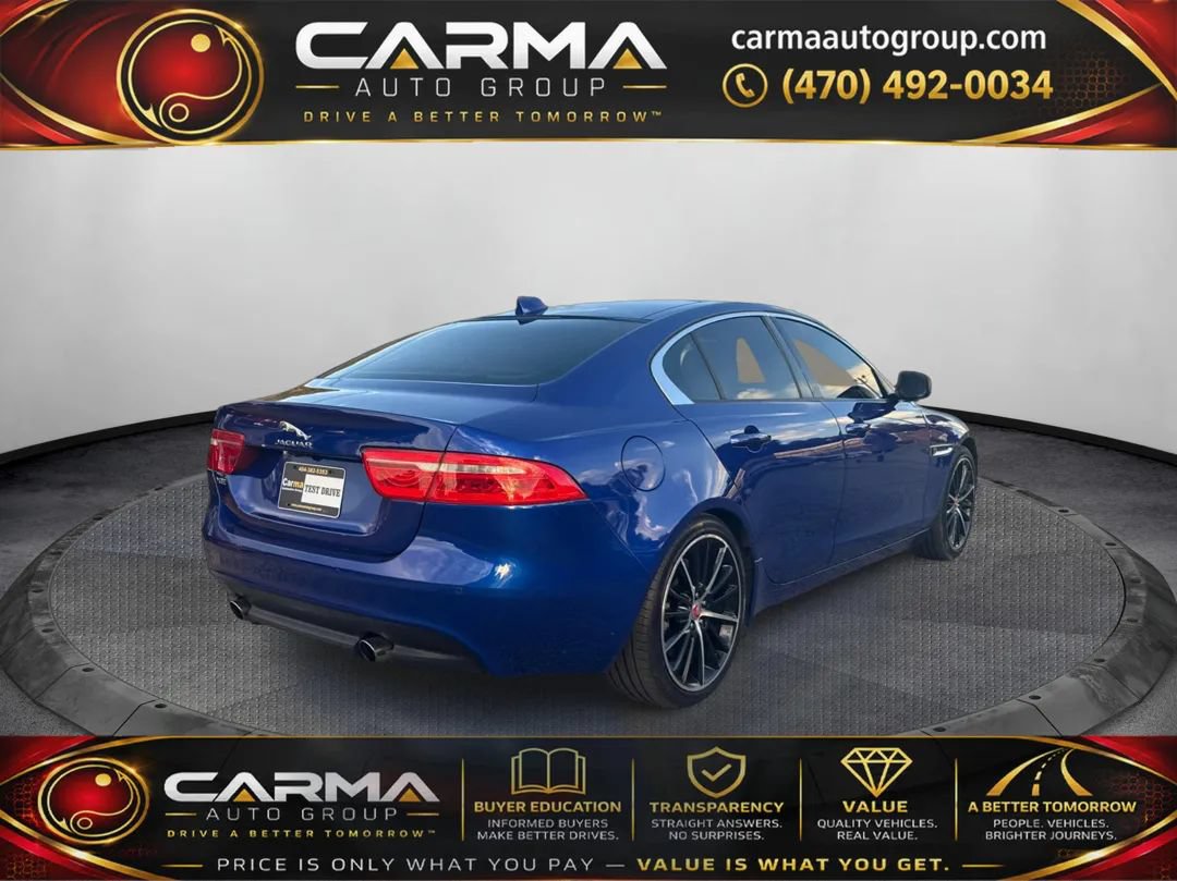 Used 2017 Jaguar XE Premium RWD image 5